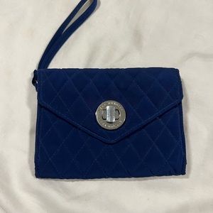 Vera Bradley hand purse / wallet / wristlet
